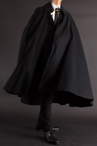 マント 生地厚め チェーン付き 着丈1 メンズロングマント コートなら東京上野のuenoyaにお任せください 通販 店舗販売 通販 販売 ロングコートのuenoya