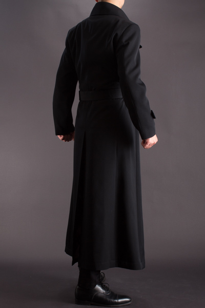 着丈長めのロングコート