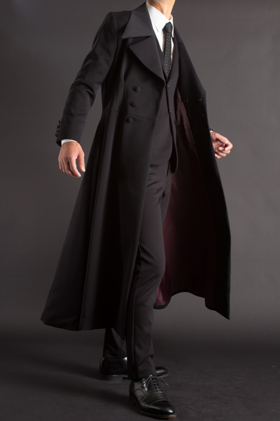 着丈長めのロングコート