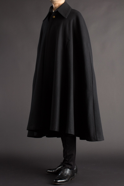 着丈長めのロングコート