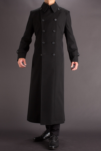 着丈長めのロングコート