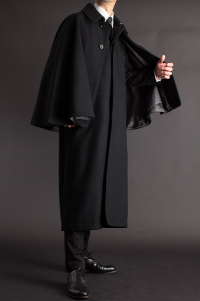 長い着丈のコート