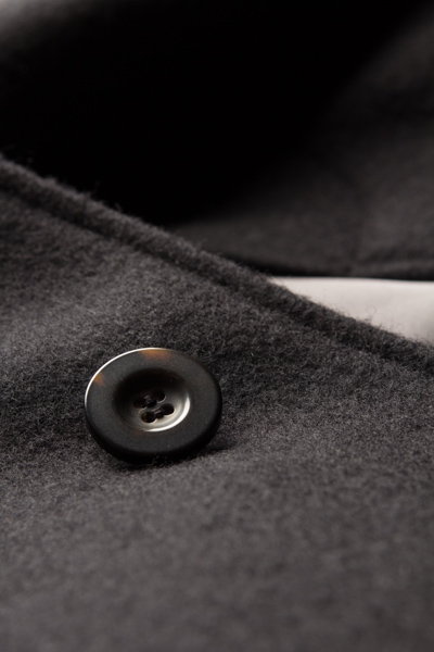 上野屋のロングコート